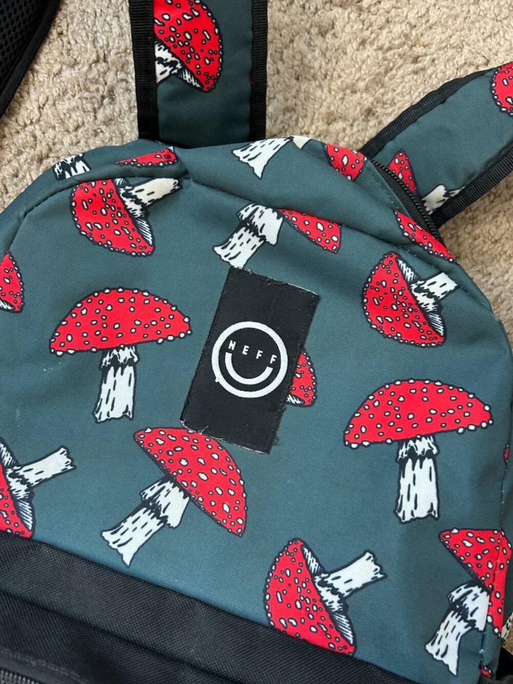 Neff mushroom print